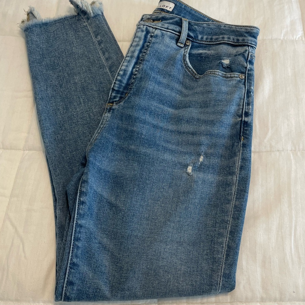 Loft Distressed Curvy Skinny Jeans